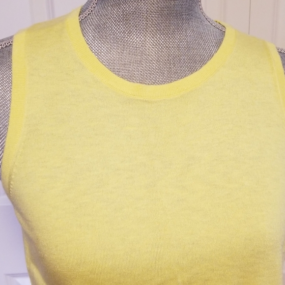 Top - Picture 3 of 6